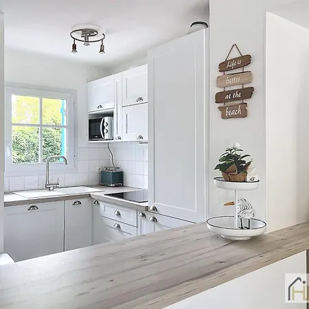 בית נופש La Brise Bleue - Maison Avec Jardin, Garage, 400m *