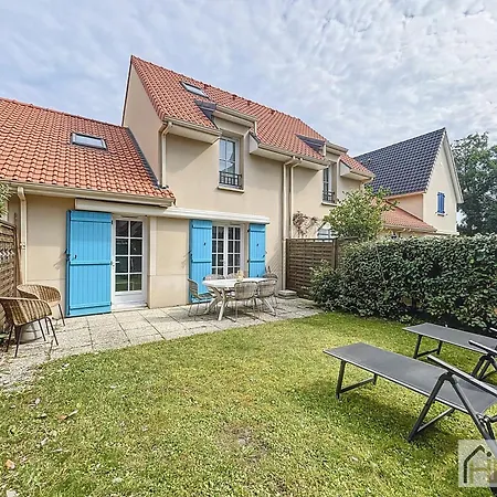 Casa vacanze La Maison La Brise Bleue, Jardin, Garage, 400m Bray-Dunes